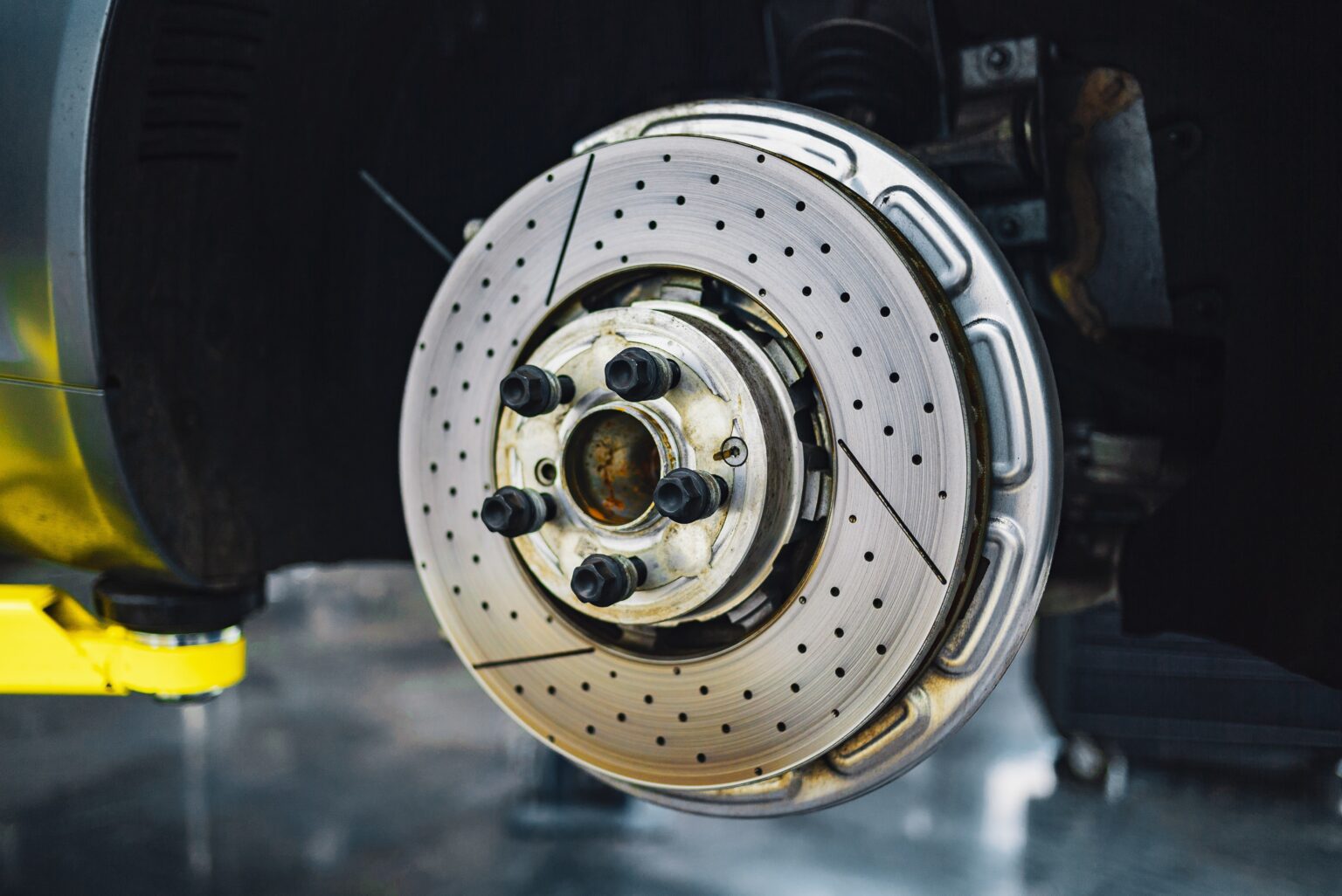 Brakes Squeaking Only in Reverse Here are 5 Reasons Why?
